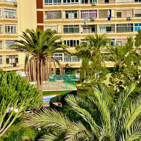 Cozy Near Yumbo Apartament Playa del Inglés